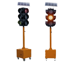 Solar-battery-traffic-light
