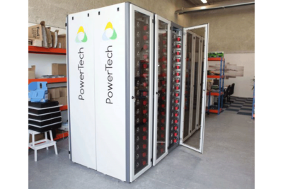 Système PowerRack® pour la régulation de fréquence du réseau (configuration 820VDC/500kWh), Borkum, Allemagne